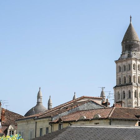 Logis Des Halles Du Coderc Apartment Périgueux Екстериор снимка