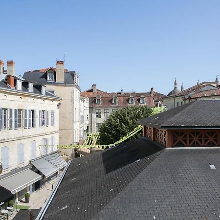 Logis Des Halles Du Coderc Apartment Périgueux Екстериор снимка
