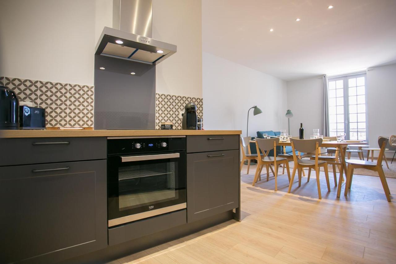Logis Des Halles Du Coderc Apartment Périgueux Стая снимка