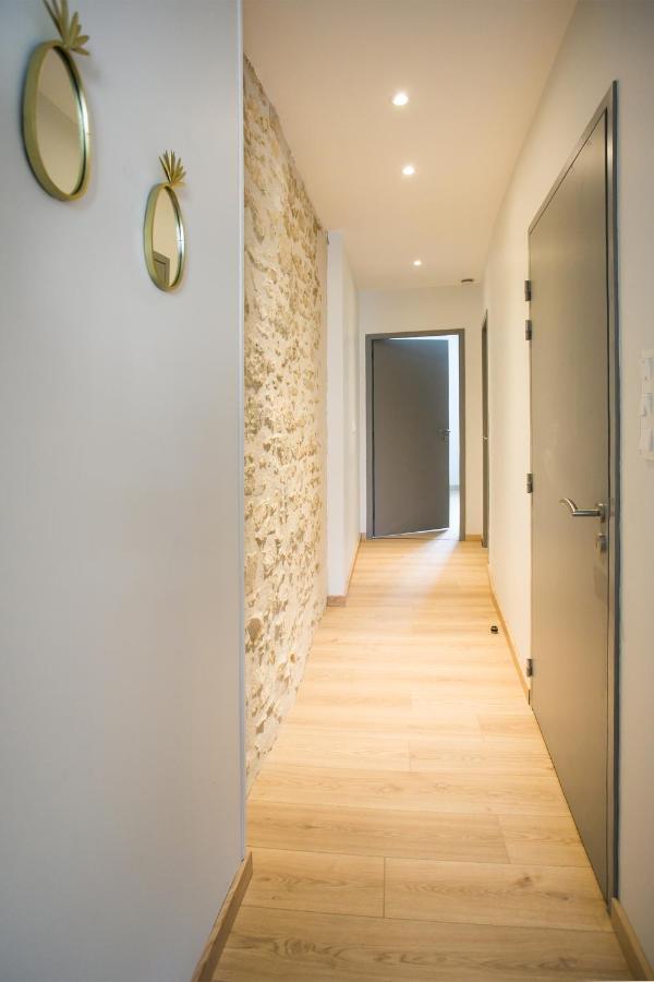 Logis Des Halles Du Coderc Apartment Périgueux Стая снимка